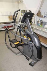 lot 1004 image: Matrix Elliptical