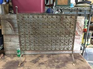 lot 14 image: Antique Hand Forged Wrought Iron Fireplace Screen
