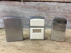 lot 22 image: 3 Vintage Zippo Lighters