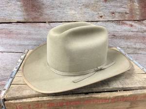 lot 89 image: Stetson 7 18 3X Beaver Felt Cowboy Hat