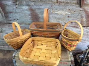 lot 97 image: 4 Longaberger Baskets