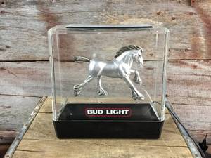 lot 106 image: Bud Light Clydesdale Light Up