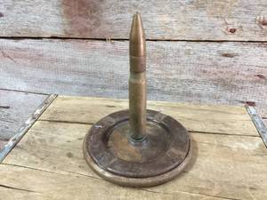 lot 108 image: Vintage WW2 Souvenir 20mm Ash Tray-Lighter