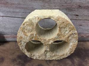 lot 137 image: Kasota Stone Bottle Holder