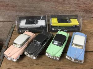lot 147 image: Diecast Cadillacs