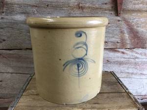 lot 164 image: Vintage Red Wing - Minnesota Stoneware 3 Gal. Salt Glaze Crock