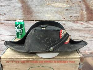 lot 184 image: Antique French Bicorne Military Hat