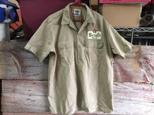 lot 224 image: Schells Beer Advertiser Work Shirt