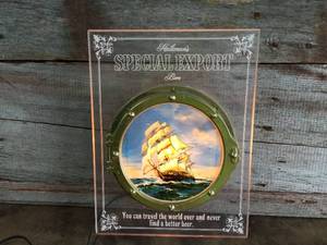 lot 226 image: Vintage Special Export Light Up Sign