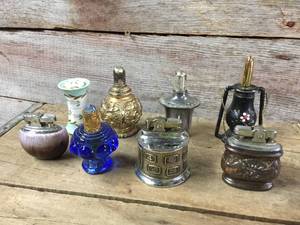 lot 235 image: 8 Vintage Smaller Table Lighters