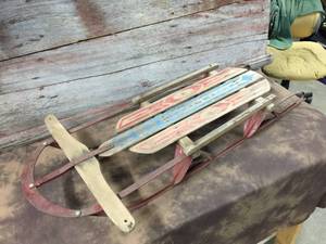 lot 241 image: Vintage Royal Racer Snow Sled