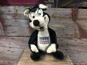 lot 3 image: Vintage Fable Toys Hamms Bear Plush Radio - Works