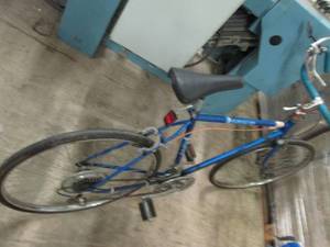 lot 374 image: vintage boys huffy 10 speed...