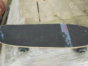 lot 376 image: skateboard ...