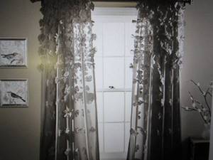 lot 19 image: Lush Decor Riley 1 panel, 54x84, ...