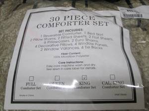 lot 24 image: Gilda 30 piece king size comforter ...