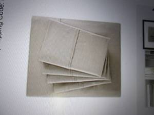 lot 34 image: Madison park 800 thread count cotto...