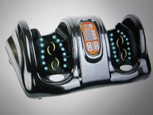 lot 45 image: Carepeutic Deluxe Shiatsu Foot Mass...