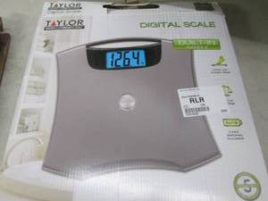 lot 84 image: Taylor DIgital Scale, powers on, ba...