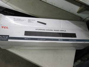 lot 98 image: TCL ALTO 3 20 Channel Sound bar wit...