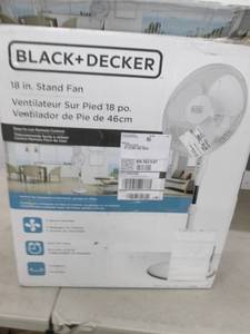 lot 108 image: Black and Decker 18 stand fan, ope...