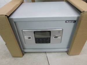lot 110 image: stalwart electronic digital gun and...