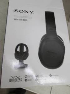 lot 112 image: Sony Wireless Home Theater on ear h...