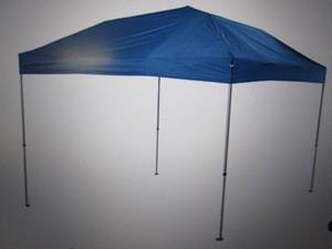 lot 136 image: 10 foot x 10 foot canopy open box ...