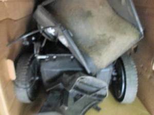 lot 152 image: truett lawnmower used open box unte...