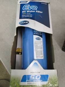lot 187 image: camco evo rv water filter open box ...