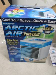 lot 232 image: ARCTIC air pure chill powers on ope...