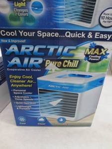 lot 244 image: ARCTIC air pure chill powers on ope...