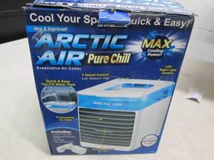 lot 245 image: ARCTIC air pure chill powers on ope...