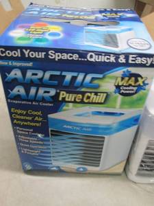 lot 246 image: ARCTIC air pure chill powers on ope...
