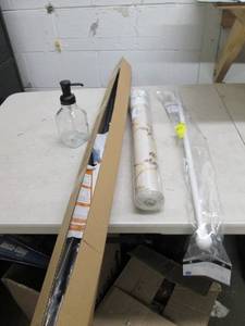 lot 264 image: lot of misc, rods need repair...