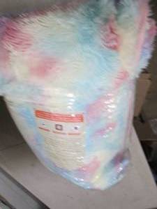 lot 280 image: Multicolor pastel colors easy clean...