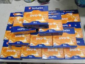 lot 293 image: 22 Verbatim DVD-R 5 packs, open box...