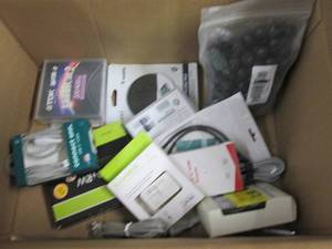lot 336 image: box of electronics misc ...