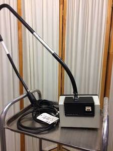 lot 18 image: Welch Allyn 48300 Lite Box And Lite Pipe