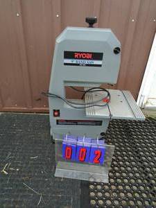 Ryobi table top 9 band saw. Good used condition. Tested & works. As shown.