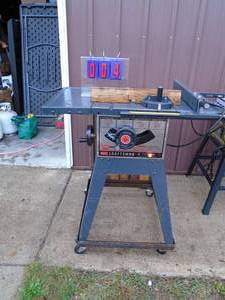 Craftsman 10 table saw with roller stand. Includes miter, fence & carbide blade. Good used condition. As shown.