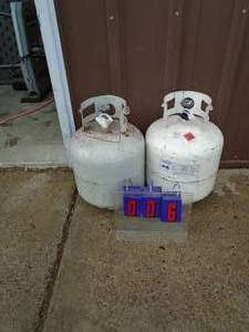Qty of 2 20lb propane tanks. As shown.