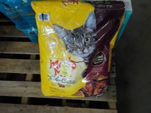 lot 140 image: Meow Mix 13.5 lb. Bag Cat Food...
