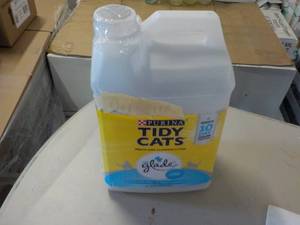 lot 146 image: Purina Tidy Cats 20 lb. Jug Litter...