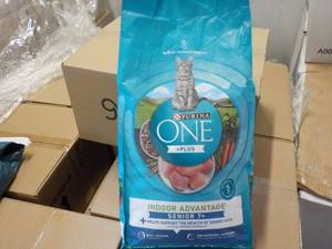 lot 157 image: Purina One Plus 7 lb. Bag Senior 7...