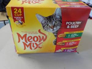 lot 163 image: Meow Mix 24 Cup Variety Pack...