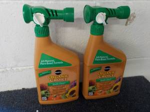 lot 99 image: 2 qts Miracle Gro Organic Choice...