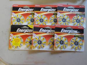 lot 209 image: 6 Energizer...