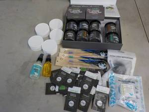 lot 218 image: BeMIndful and Invitamin Sample Pack...
