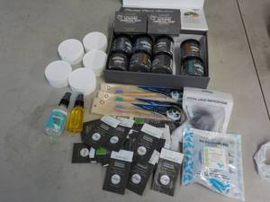 lot 219 image: BeMIndful and Invitamin Sample Pack...